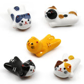 AP ARTSPER porcelain cat chopstick rest keeps utensils in place and table clean