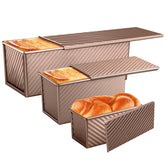 Baishun Pullman loaf pan three-size set with lids for versatile home baking.