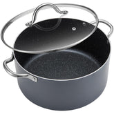 BEZIA 12-qt pot with lid viewed from above, ideal for large batches
