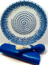 BonCera ceramic grater plate with blue embossed design for fast garlic and ginger prep.