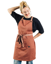 Caldo Crossback Apron front view shows durable midweight cotton and professional fit.