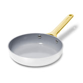 Caraway mini fry pan 8-inch in action frying eggs with little oil for easy breakfasts