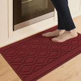 COSY HOMEER kitchen mat with absorbent fibers catching spills near the sink.