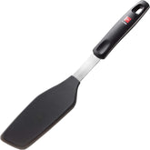 DI ORO Living omelette spatula handle close-up, heat resistant up to 600°F for safe cooking