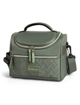 Hawave lunch bag with front pocket for quick access during commutes.