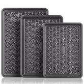 Hongbake quarter sheet pan shows even browning with floral swirl texture.