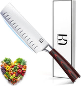KnifeSaga Nakiri 7-inch blade close-up shows razor sharpness for precise veggie cuts