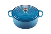 Le Creuset Signature round Dutch oven Marseille 7.25 qt, ideal for slow cooking and even heat