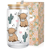 LEADO Highland Cow Cup with lid and straw ideal for on-the-go sipping.