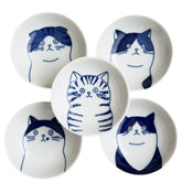 LOVE LOVE JAPAN cat plates design-01 whimsical five-cat plates for appetizers and desserts.