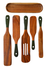 Magnum Opus spurtle porridge stirrer in teak finish for smooth stirring