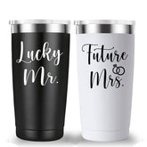 Mamihlap travel mug in black and white, ideal for engagements and gifts.