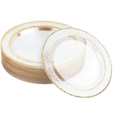 MATANA 20-pack clear plates with hammered gold rim, ideal for elegant events.