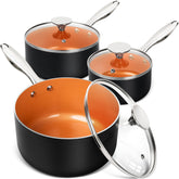 MICHELANGELO 1qt saucepan with lid for quick sauces and reheating.