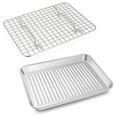 P&P CHEF baking pan with wire rack—top view highlighting even heating