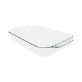 Pyrex 234 4qt basics glass baking dish with a clear surface for easy cleaning.