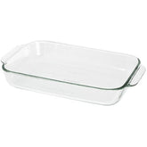 Pyrex Easy Grab 2-Qt baking dish with lid for oven-to-table versatility