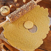 RDGDFONG embossed wooden rolling pin for even dough and durable beech wood