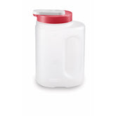 Rubbermaid Mixermate leak-resistant pitcher pouring with minimal spills