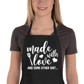 Saukore funny apron with two pockets ideal for organizing utensils while cooking