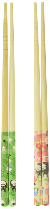 Skater Totoro bamboo chopsticks with anti-slip grip for easy dining