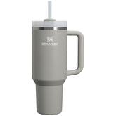 STANLEY Quencher H2.0 Ash with ergonomic handle for easy transport and hydration on the go.
