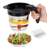 Sumteene fat separator for gravy with 4-cup capacity and clear pour focus