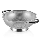 Tiawudi colander close-up shows 18/8 stainless steel for rust-free cleaning