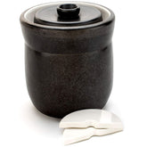 TOMO fermentation crock with weights ready for batch fermentation.