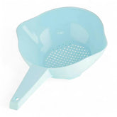 Tupperware small quart colander in light blue with handle for easy pouring and draining hot pasta