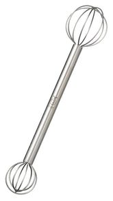 UchiCook Measuring Handy Whisk beating eggs smoothly for quick breakfast.