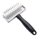 VINMEN AMPSEVEN dough docker roller with stainless steel spikes for even crusts.