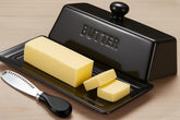 WERTIOO butter dish with lid and textured tray keeps butter secure and dust-free.