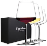 Yaschmo hand-blown crystal wine glass showcasing vibrant color and clarity.