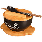 YingXue ceramic Sakura ramen bowl with lid, perfect for cozy meals.