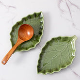 YumiPLUS ceramic leaf spoon rest in green helps keep counters tidy for cooking