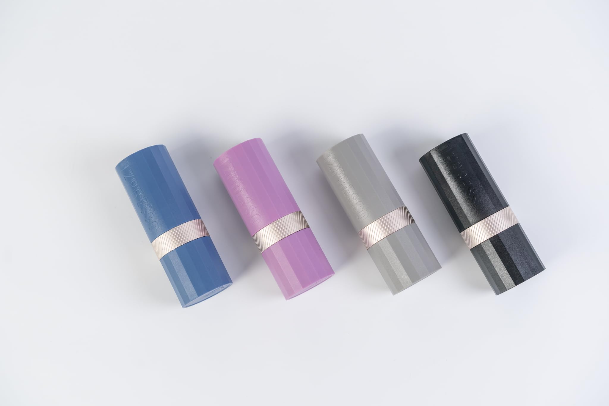 1Zpresso Q Air compact design emphasizes grip and portability for travel.