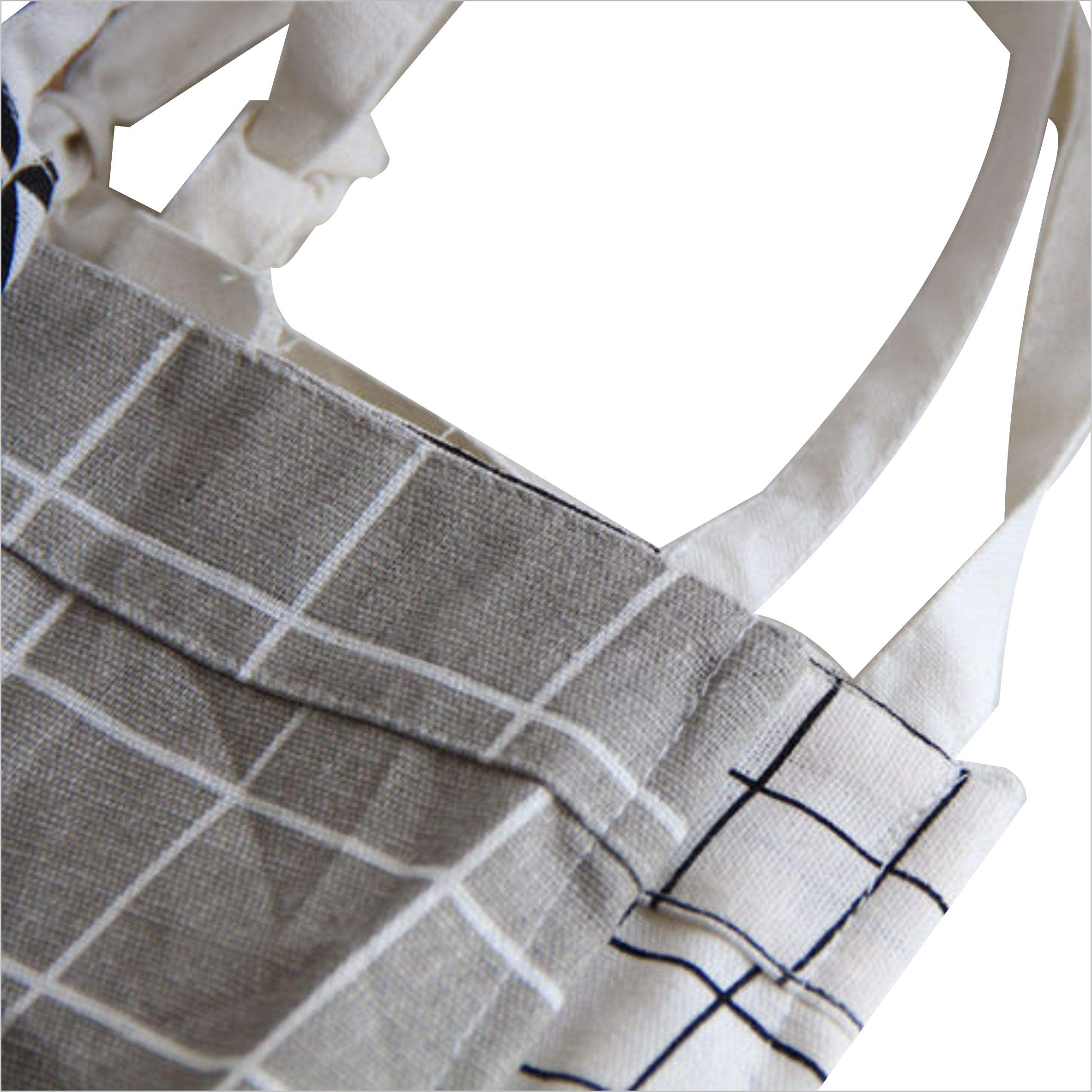 5star white square grid design adds playful touch to kitchen tasks