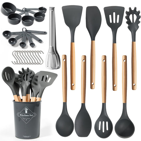 77L silicone cooking utensils set with holder keeps kitchen organized and within reach.