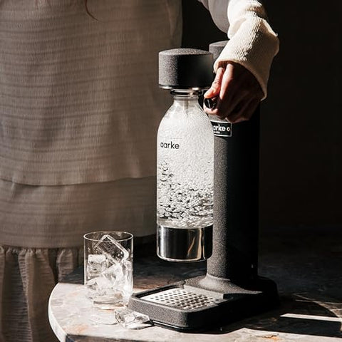 Aarke 800 ml bottle ready for family servings, highlighting generous capacity.