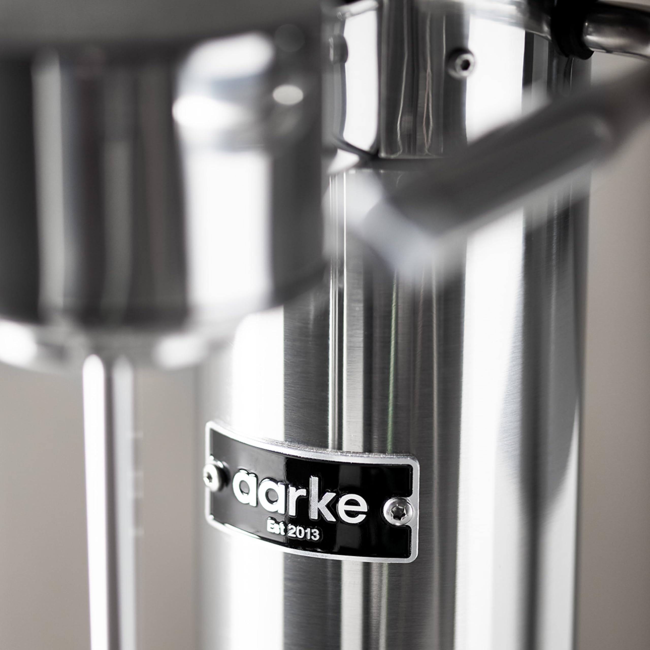 Aarke cleaning cloth included for easy maintenance