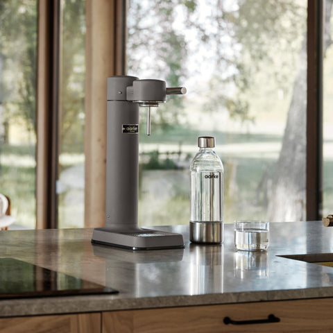 BPA-free PET material close-up emphasizes safety.