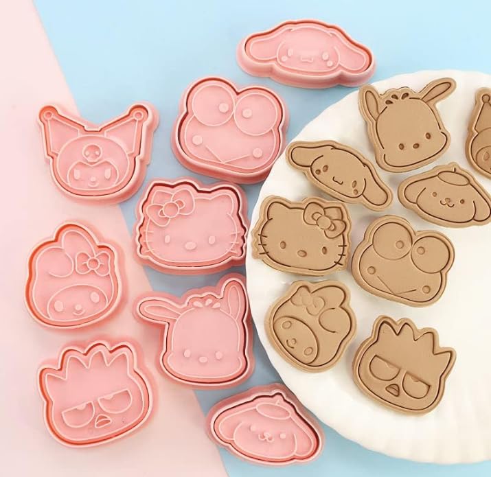 Achidane Kitty cookie cutters create embossed patterns on cookies for decorative treats.