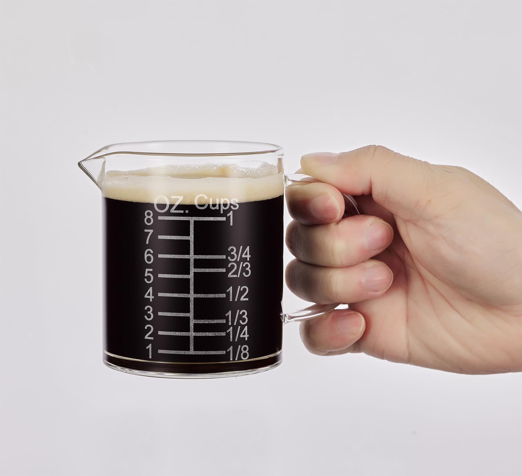 Ackers BORO3.3 etched graduations for precise readings in cups, ml, and oz.
