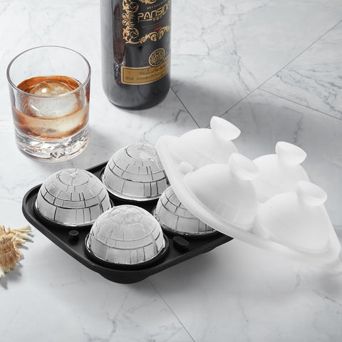 ACOOKEE large sphere ice cubes keep drinks cooler without quick dilution.