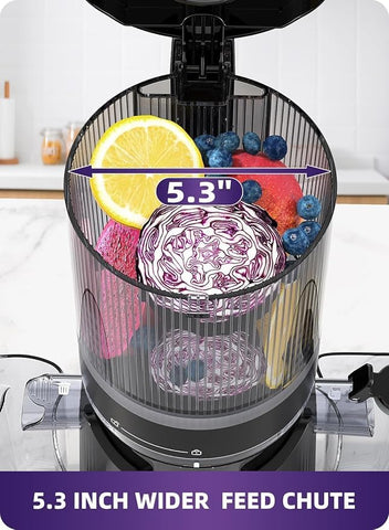 ACoqOOS juicer auto-feed feature enabling quick, hands-free operation.