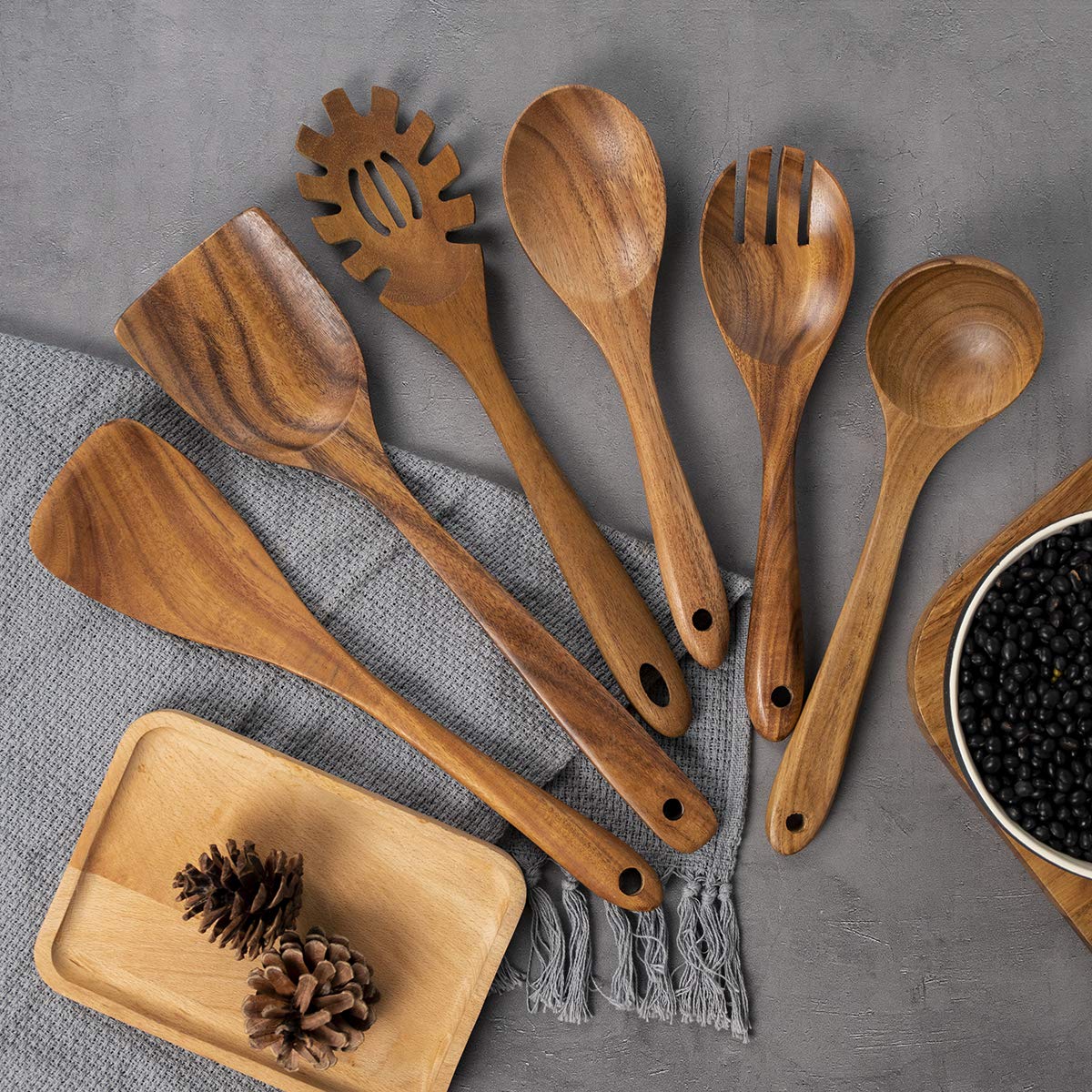 ADT AIUHI spoons for baking and stirring, versatile kitchen tools.