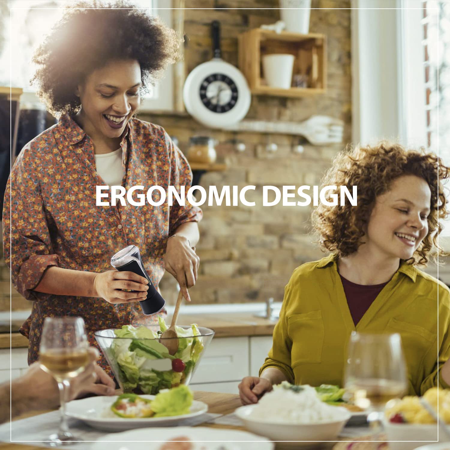 Aelga modern stainless steel lid adds chic decor to any table.