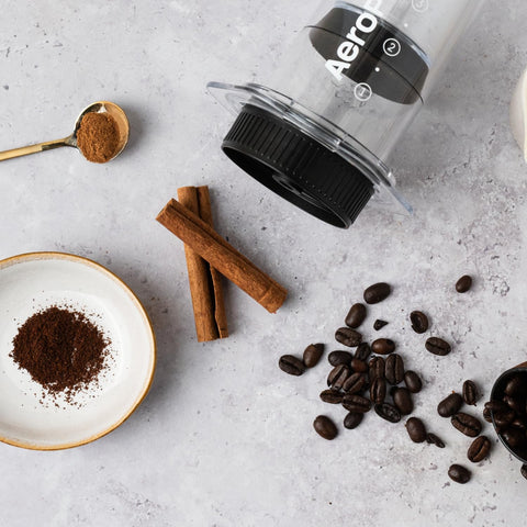 AeroPress Flow Control Cap fits standard models for versatile brews.