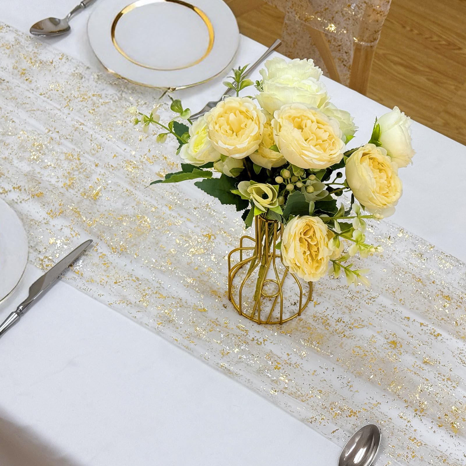 AerWo gold foil detail table runner enhances centerpiece appeal